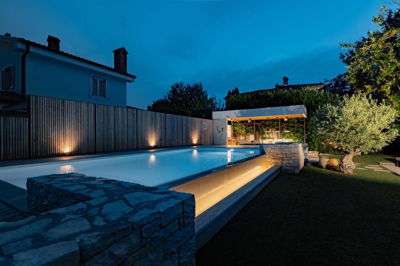 Residence Pecek Novigrad  Bagian luar foto