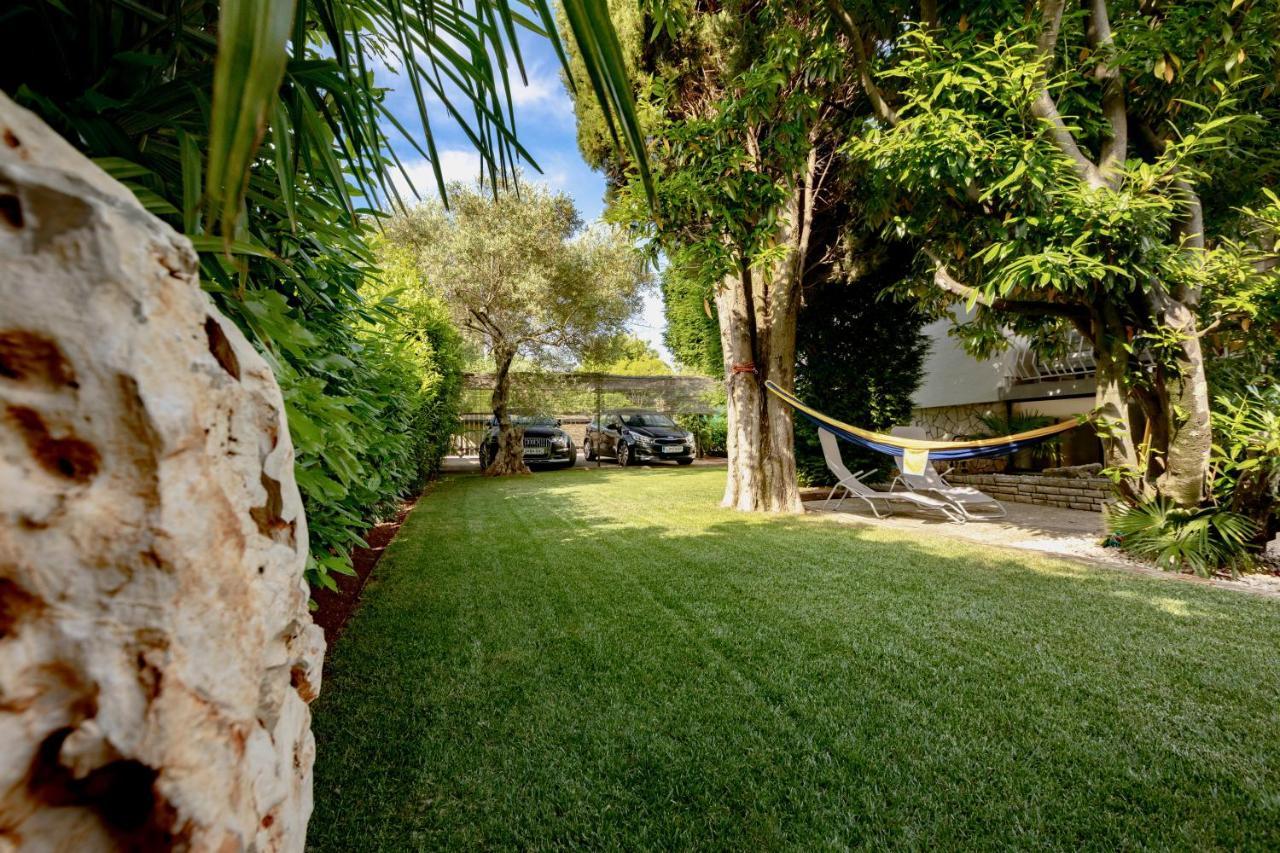 Residence Pecek Novigrad  Bagian luar foto