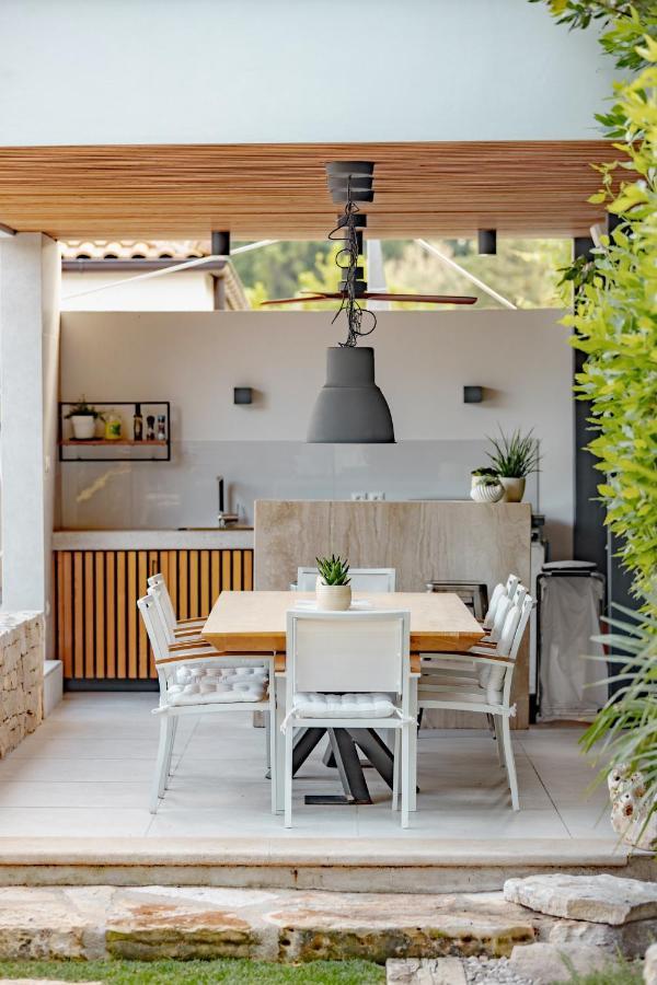 Residence Pecek Novigrad  Bagian luar foto
