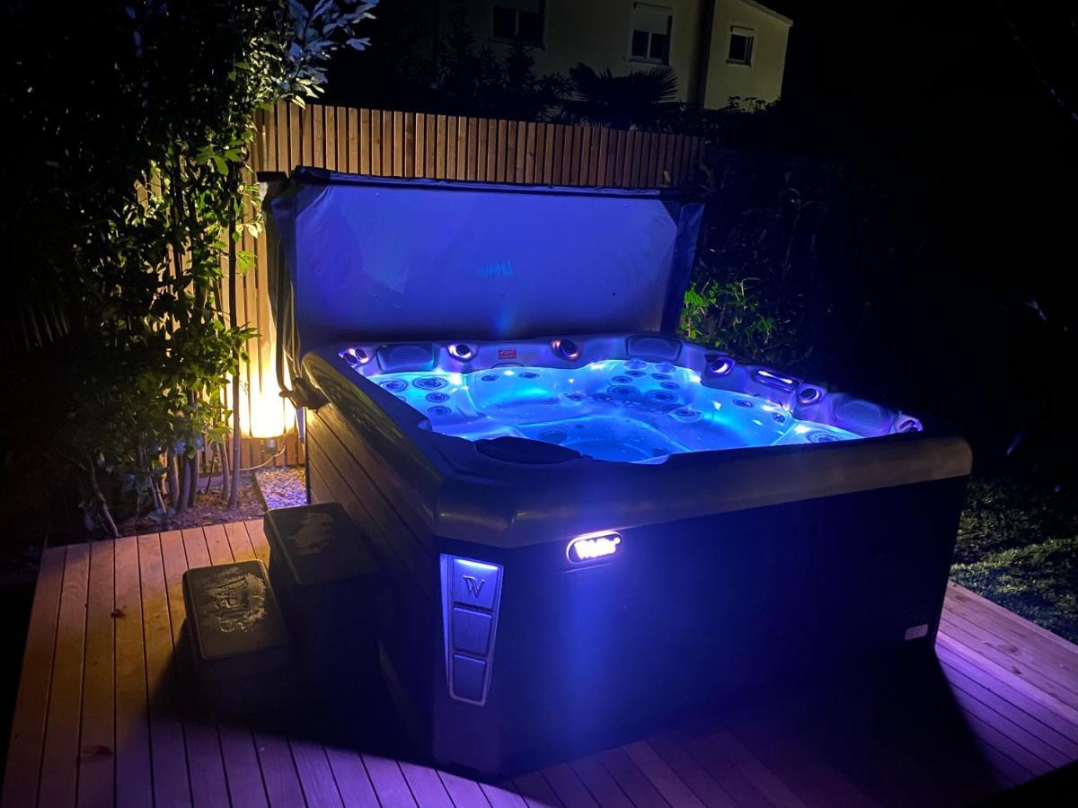 Residence Pecek Novigrad  Bagian luar foto
